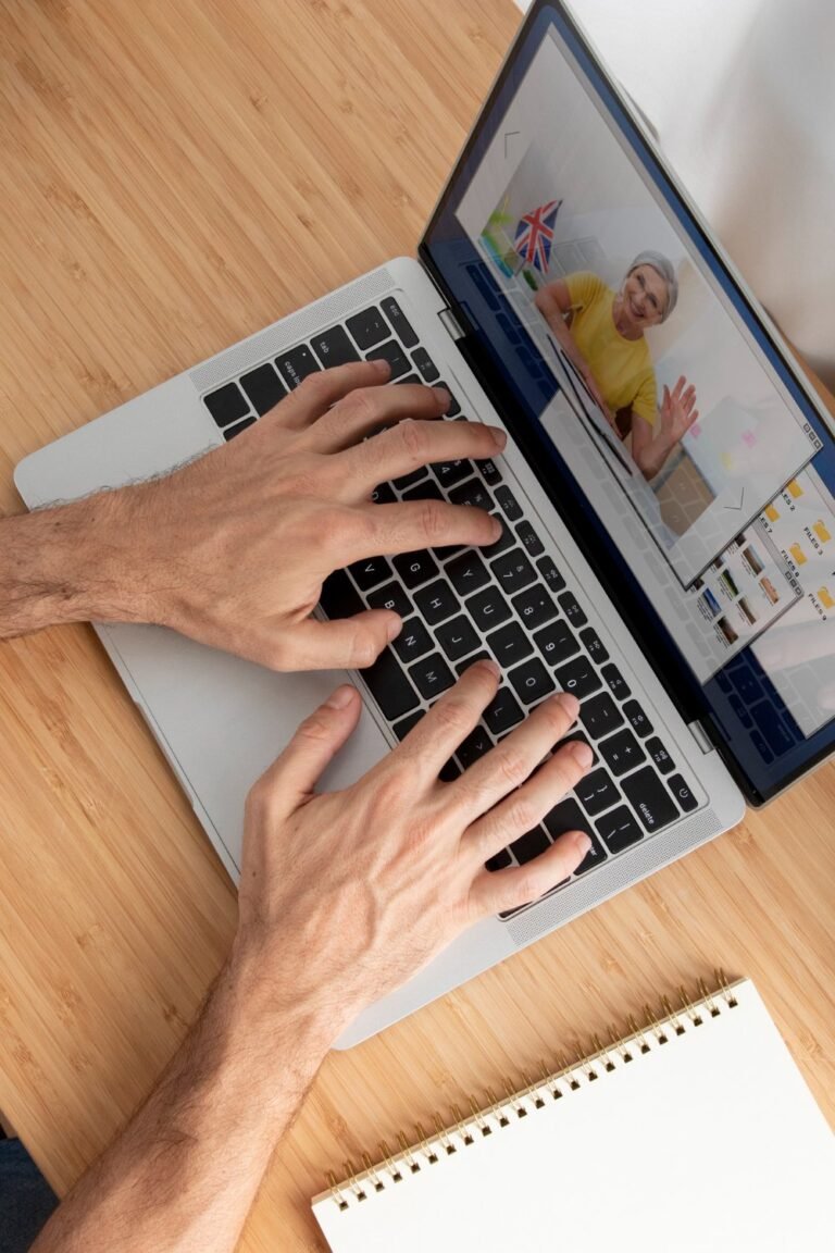 laptop with video
